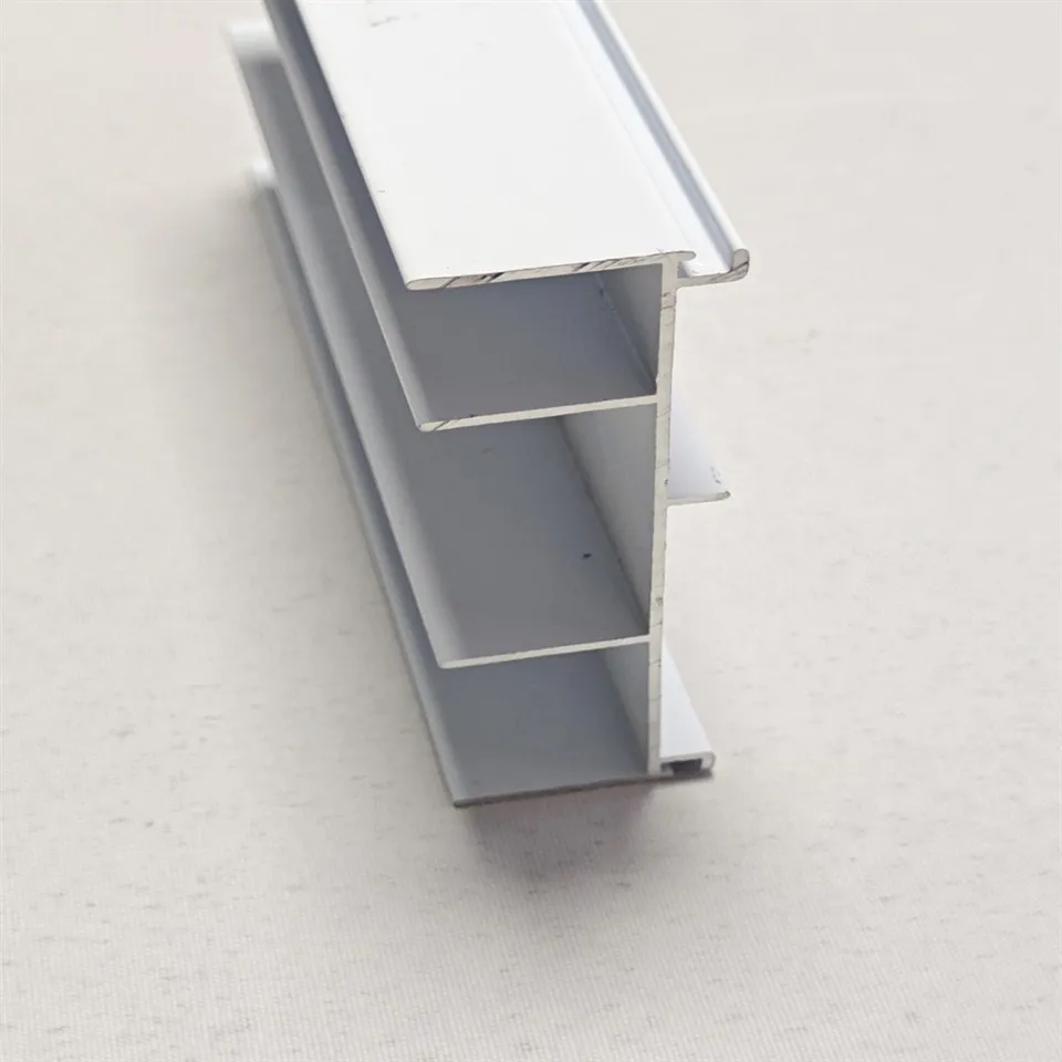 Powder Sprayed Aluminum Profiles Ordinary Spraying